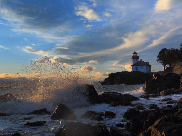 Lime Kiln Lighthouse